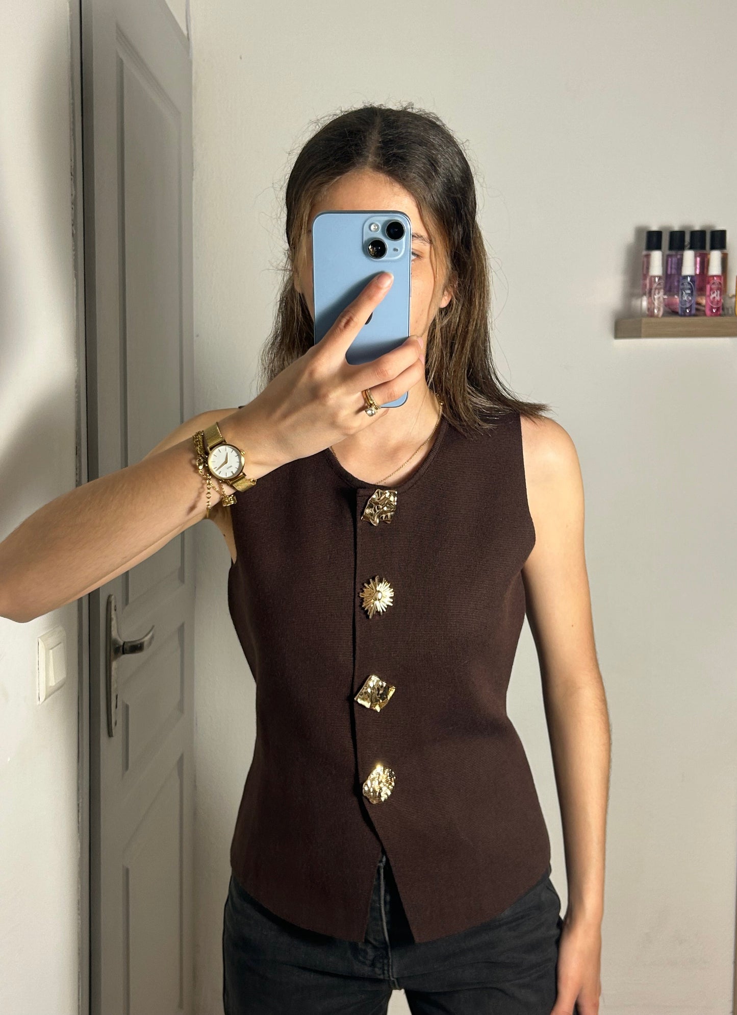 Gilet sans manches à boutons bijoux
