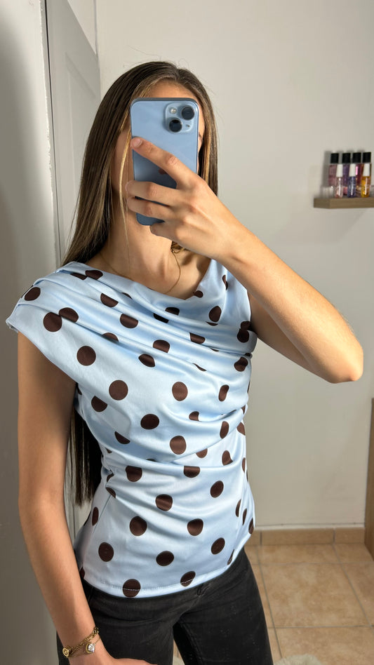 Top a pois plissé asymétrique